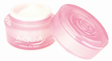 希少なブルガリア産発酵ローズハチミツ配合 バラの香りの美容